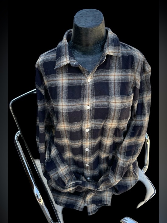 Tops - Arizona Flannel Shirt Size M